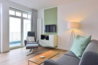 Image de Modern apartment right on the North Sea with great sea views and balcony! -