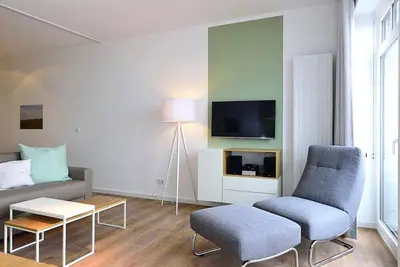 Image de Chic apartment right on the North Sea with great sea views and balcony! -