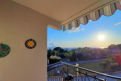 Image de Appartement de vacances 'Casa Isabea' avec vue sur la mer, 2 balcons, jardin et Wi-Fi