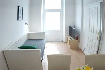 Image de 2-Sz, zentrales, helles Apartment, Pramergasse (A31)