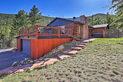 Image de Stunning Conifer Abode with Private Balconies & Grill!