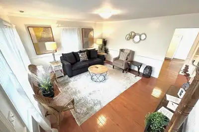 This house is a 2 bedroom(s), 1 bathrooms, located in Marion, In.