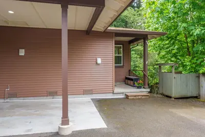 Image de Amazing Locatation in Bothell ~ Mother In Law Suite