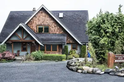 Image de Shawnigan Hills Guest Suite