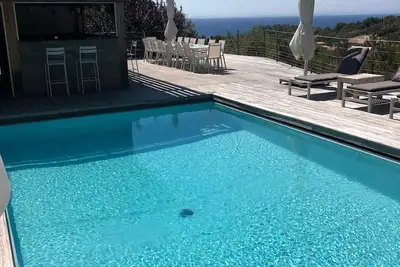 Image de Magnifique Villa vue mer à 500m de la plage et à 10min de Porto-Vecchio