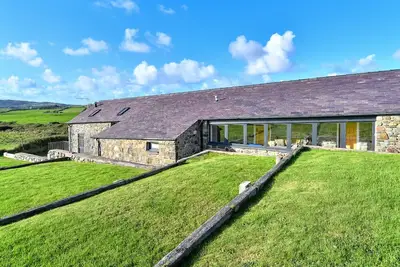 Image de Geufron Barn - Quatre Chambres Maison, Couchages 8