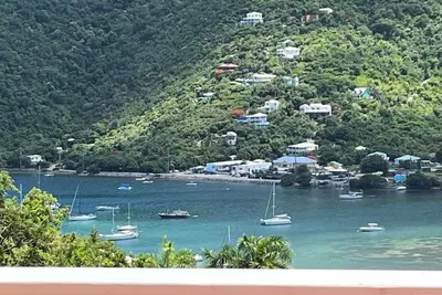 Image de Blue Kai, Water View, 2 King Suites Outdoor Native Stone Showers