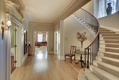 Image de The Grand Mansion on Pillsbury