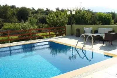 Image de Artos Residence - private pool [May-October], garden, free parking