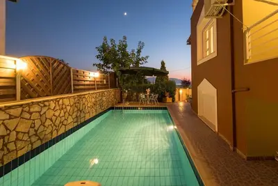 Image de Tranquil Villa in the seaside village of Sfakaki