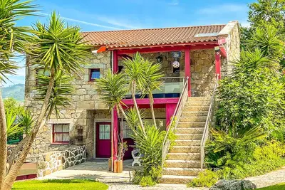 Image de Grande Maison à Amares | Groupes Familles Séjours Circuits