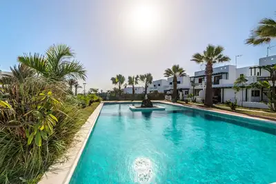 Image de Duplex B13 in a quiet complex with swimming pool 150 m from the sea
