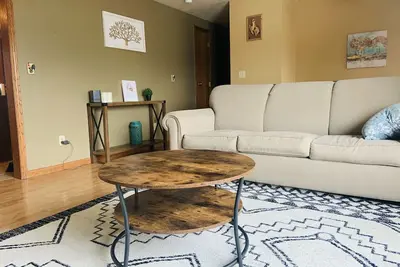 Image de Western Hospitality! All new game room!