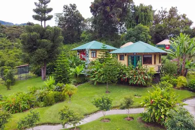 Image de Cabin One at The Villa Gauguin Luxury Oasis