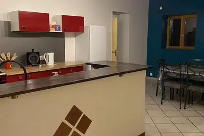 Image de 4 bedroom private vacation home in saint-bris-le-vineux