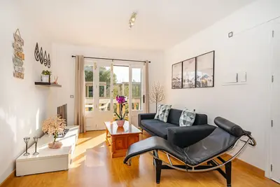 Honeys apartment