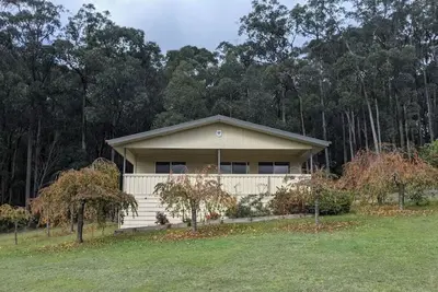Image de 1 x Queen Bedroom Cottage with Spa
