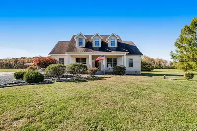 Image de Secluded Two-Story Home with a Private Pool, Game Room, & Event Space