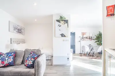 Image de Elegant Apartment in city area with parking