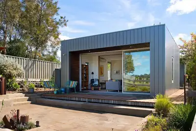 Image de Kirkwood - Pet Friendly - Mid Century - Walking distance to Clunes!