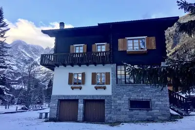 Image de Charming Chalet in the Italian Alps