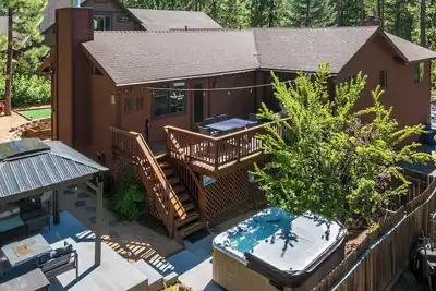 Image de Paradise Amongst The Pines—Sept, Oct, Nov--weekends are available—Special Rate