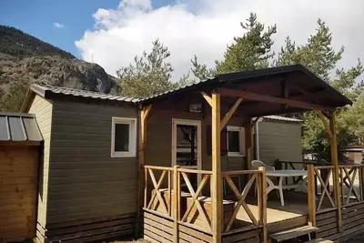 Image de Chalet Grand Confort Type Kaiti 830 - 33 m² / 2 chambres - Terrasse couverte 15 m² 6 personnes