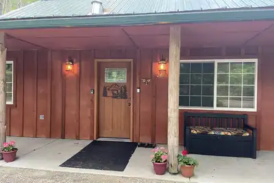 Image de Das Waldhaus: Tranquil Forest Retreat | Hot Tub | Dog-friendly