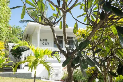 Image de ❊Stylish & Chic 1 Bedroom Private Hillside Villa❊