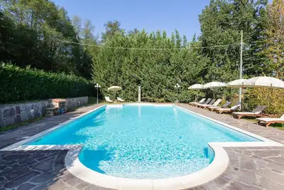 Image de Villa Heritage Medici à Vicchio en Toscane. Piscine privée