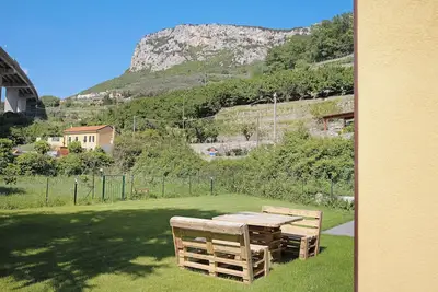 Image de Ca di perti Appartement 2 avec Wi-Fi, Terrasse et Jardin