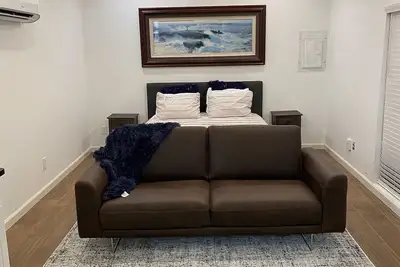 Image de Tiny House with Lake Access and Boat Dock