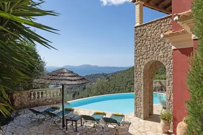 Villa Astarti by Villa Plus