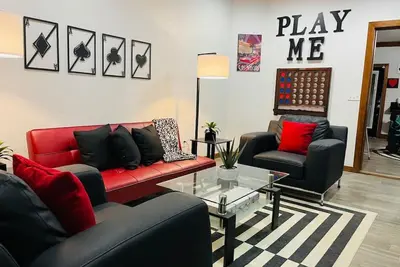 Image de The Gambler: Vegas Themed Townhouse with a View