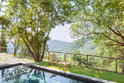Escape to our Rustic Italian villa in the hills of Tuscany