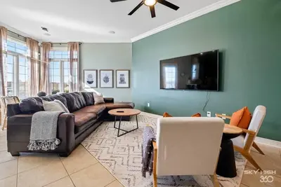 Image de Urban Jungle Oasis Near Pinnacle Hills