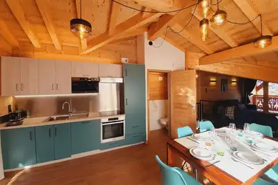 Image de Chalet Delphinette, Morzine, Ski, Jacuzzi privatif