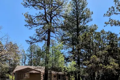 Image de Warm & Relaxing Home, Pet Friendly and Full Fenced Yard.