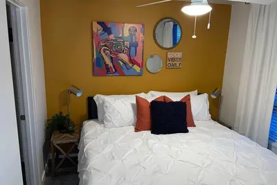 Image de Full Kitchen-YouTubeTV-Smart Locks/King Bed/Top Fl