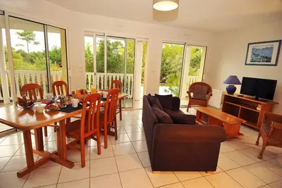 Villa avec piscine privée à Lacanau-Océan