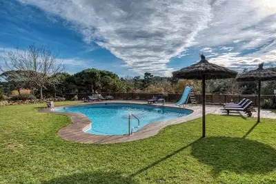 Image de Maison de vacances Can pauet avec piscine, jardin et Wi-Fi