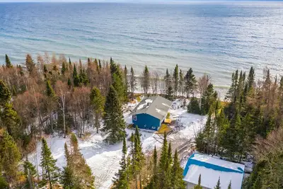 Image de Tamarack House on Lake Superior