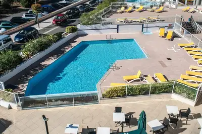 Au bord de l'eau | Appart Duplex + Vue sur Piscine