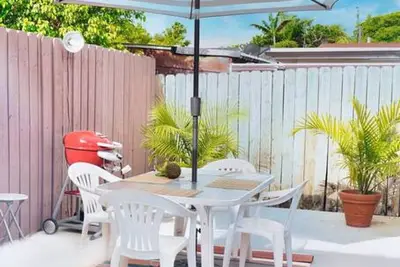 Image de Euphoria Modern Home 5 Minutes From Miami Airport