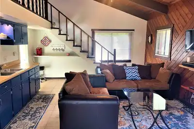 Image de Waterfront Loft with Free Water Access to Three Sisters Springs