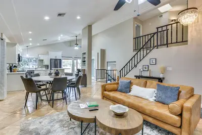 Image de Pool, Golf Course Views: Desert Oasis in Glendale