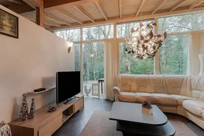 Image de Maison forestière à Norg avec sauna privé