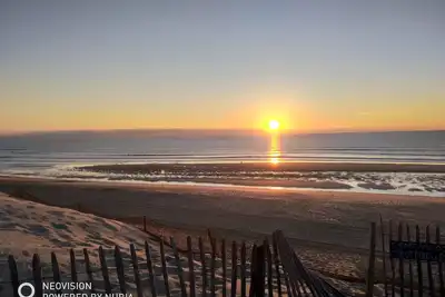Image de Beach shackles. 150m from the beach.