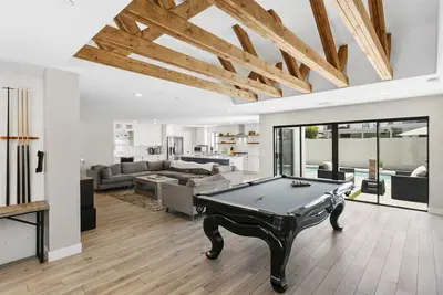 Scottsdale Retreat Best location! Heated Pool! !