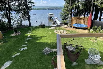 Image de Waterfront on Great Pond, Unreal Sunsets, Hot Tub, Tennis & Pickleball Court